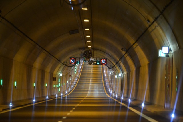 Tunel pod Martwą Wisłą - prace serwisowe będą prowadzone w nocy z 18.04.2020 na 19.04.2020 r.