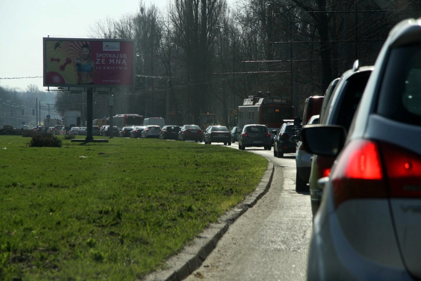 Paraliż komunikacyjny w Lublinie. Wszystko przez prace na Diamentowej (ZDJĘCIA)