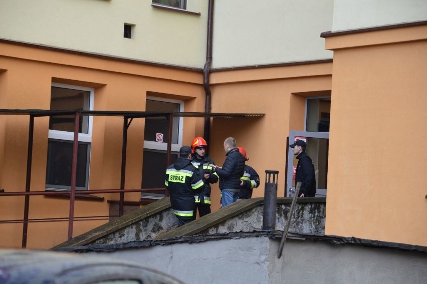Pożar w szpitalu w Ostrowcu. Ewakuacja pracowników 