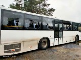 Chuligański wybryk w Magnuszewie. Wandale wybili szyby w autobusie szkolnym. Jest nagroda za ich wskazanie