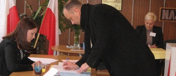 Marszałek Marcin Jabłoński głosował w Słubicach przed południem