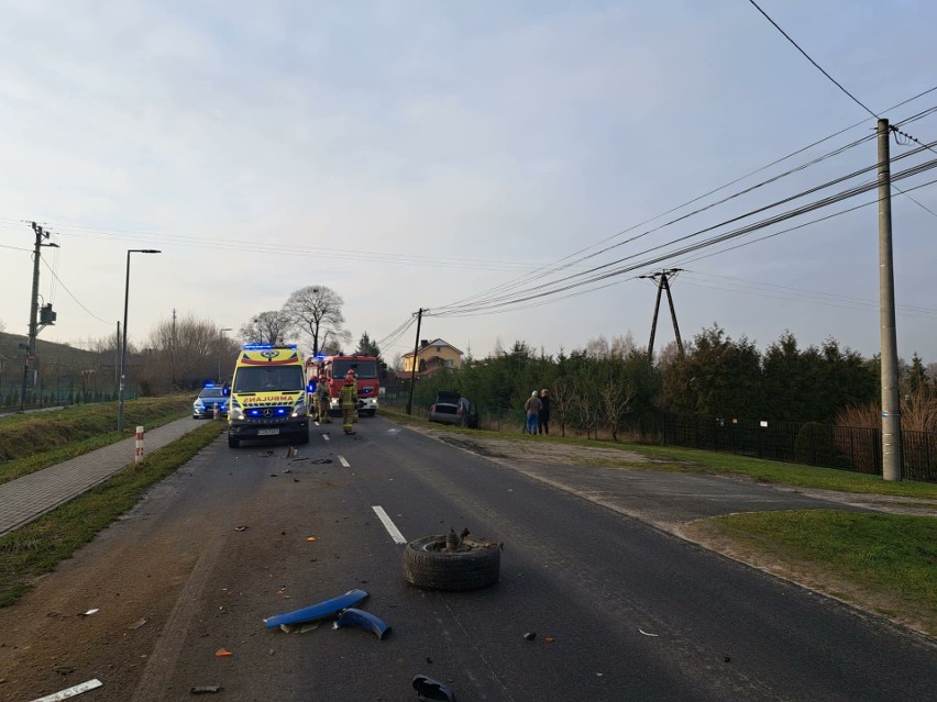 Zderzenie dwóch samochodów na ul. Łunawskiej w Chełmnie