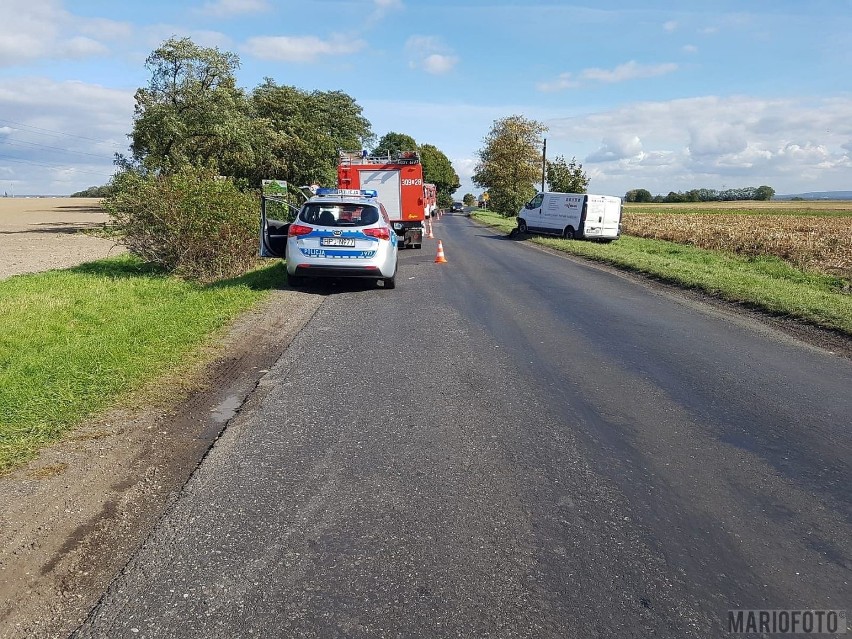 Na miejscu były trzy zastępy straży pożarnej, policjanci...