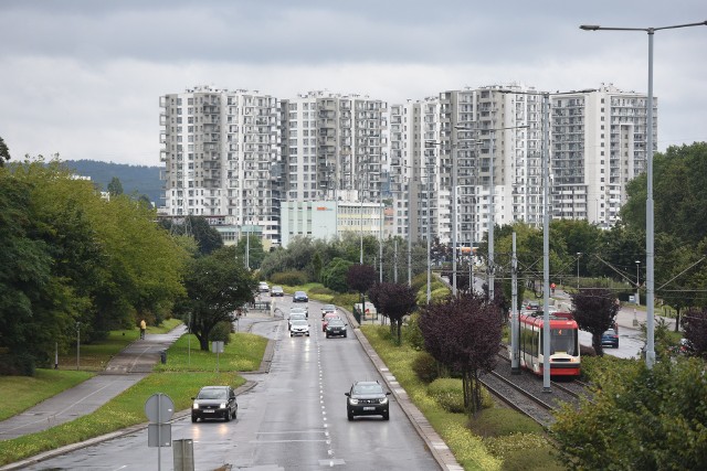 Za 2-pokojowe mieszkanie w I wieży kompleksu Albatross Towers (2013 r.) trzeba dzisiaj na rynku wtórnym zapłacić ok. 1 mln zł.