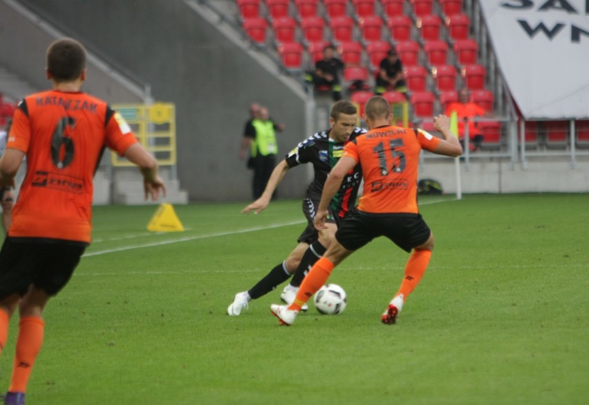 GKS Tychy - Chrobry Głogów 1:1. Zwycięstwo stracone w ostatniej minucie po rzucie karnym RELACJA, ZDJĘCIA, OPINIE