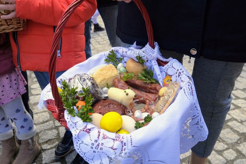 Święconka nie jest popularnym zwyczajem na świecie, choć...