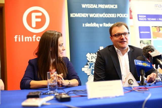O "radomskim" filmie na festiwalu mówił prezydent Radosław Witkowski. Na zdjęciu z Anną Muchą.