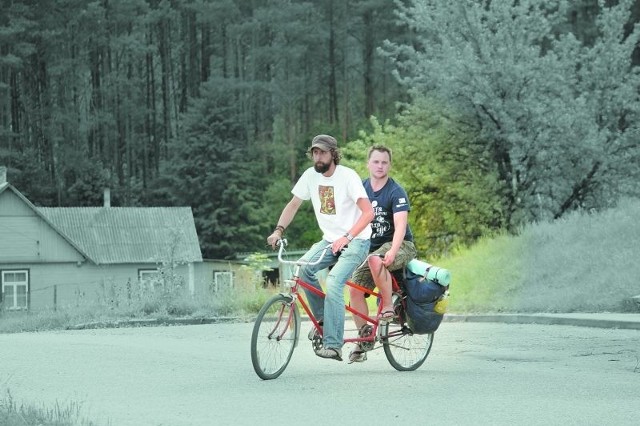 Radek i Paszka rowerem przemierzyli wiele kilometrów po polsko-białoruskim pograniczu. Kogo spotkali po drodze i co im się przydarzyło, zobaczymy 26 stycznia.