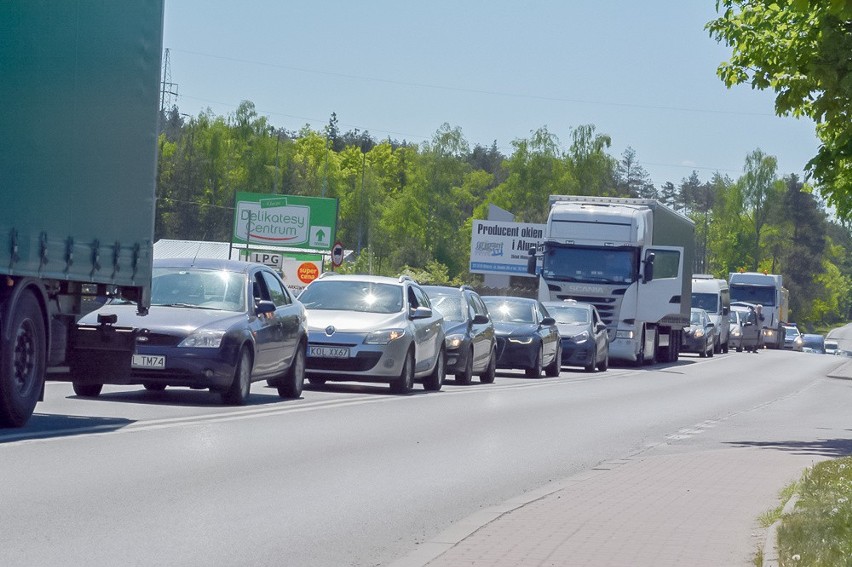 Klucze. Znów zablokują drogę, bo nie chcą śmieci pod oknami [ZDJĘCIA]