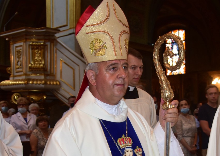 Biskup kielecki Jan Piotrowski dokonał zmian personalnych...