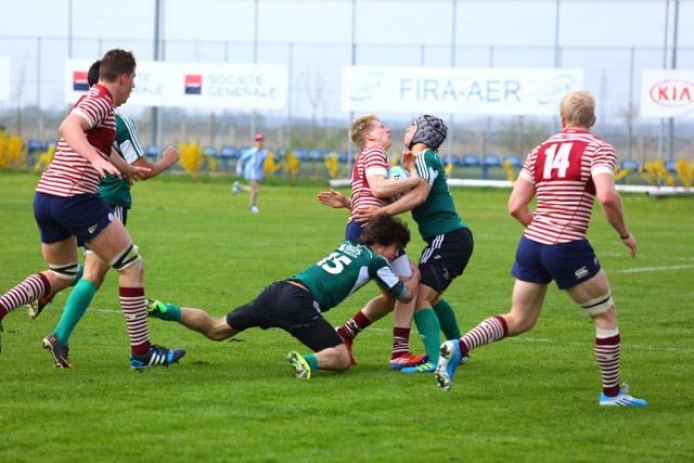 Rugby to męska gra i nawet juniorzy muszą się liczyć z ostrymi starciami