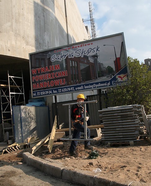 Zdjecia z budowy Galerii Slupsk pomiedzy ulicami Tuwima i...