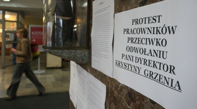 Pracownicy szpitala na Zaspie protestują przeciwko odwołaniu Krystyny Grzeni
