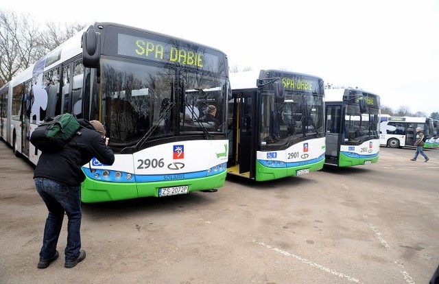 Nowe autobusySzczecin ma nowe autobusy.