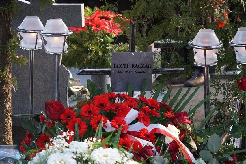 W piątek na Cmentarzu Górczyńskim odbył się pogrzeb Lecha...