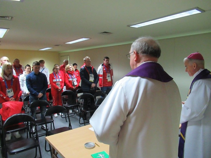 Środa Popielcowa w Pjongczang. Biskup Marian Florczyk odprawił mszę w wiosce olimpijskiej