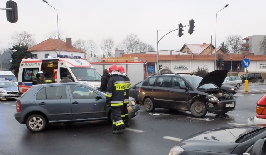 Niestety, nawet wjeżdżając na skrzyżowanie na zielonym...