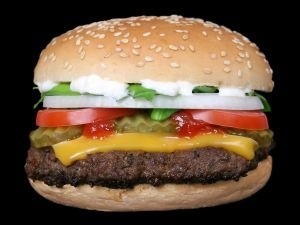 Jak Burger King chce nagradzać klientów, którzy w jego koronie zrobią sobie zdjęcie w McDonalds?