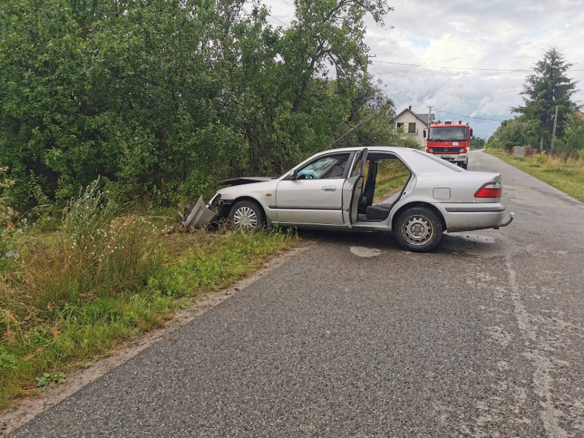 Wypadek w Stanisławowie w gminie Odrzywół. Jedna osoba odwieziona do szpitala
