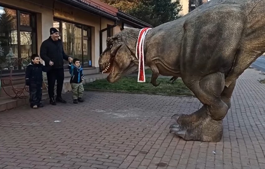 Dinozaur, którego można spotkać w Sosnowcu i Mysłowicach...