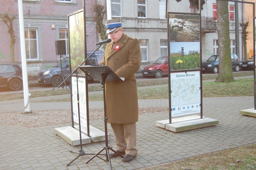 Historię walk o Mroczę przypomniał Jarosław Odrobiński,...