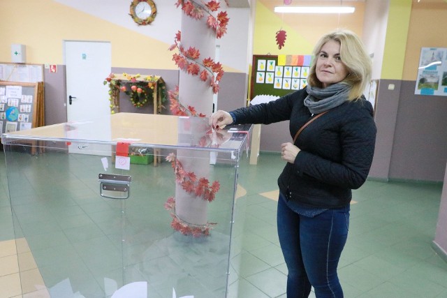 W Międzyrzeczu głosowała m.in. Małgorzata Muchajer. Liczy, że zwycięzca spełni swoje wyborcze obietnice.
