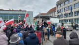 Protest Wolnych Polaków na Rynku Staromiejskim w Koszalinie [ZDJĘCIA]