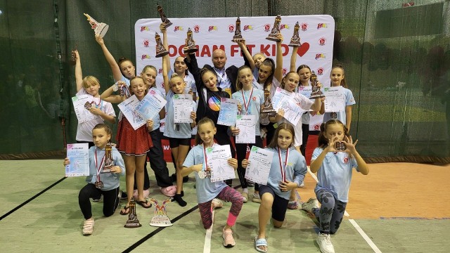 Zawodniczki Fit Kids Academy - TG Sokół przywiozły z Brodnicy liczne trofea i moc pozytywnych wrażeń