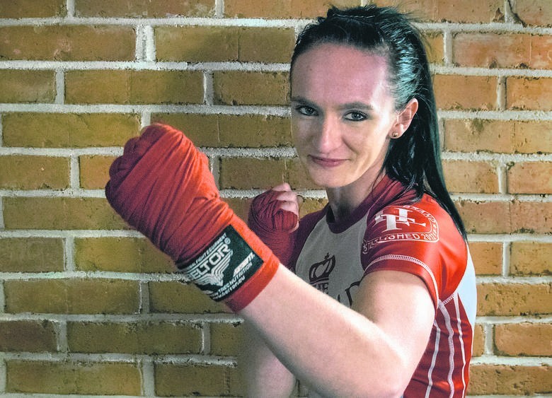 Ewa Bulanda jest ceniona nie tylko na ringu. Mistrzyni kickboksingu znalazła się wśród 100 policjantów – mistrzów w danej dyscyplinie sportu