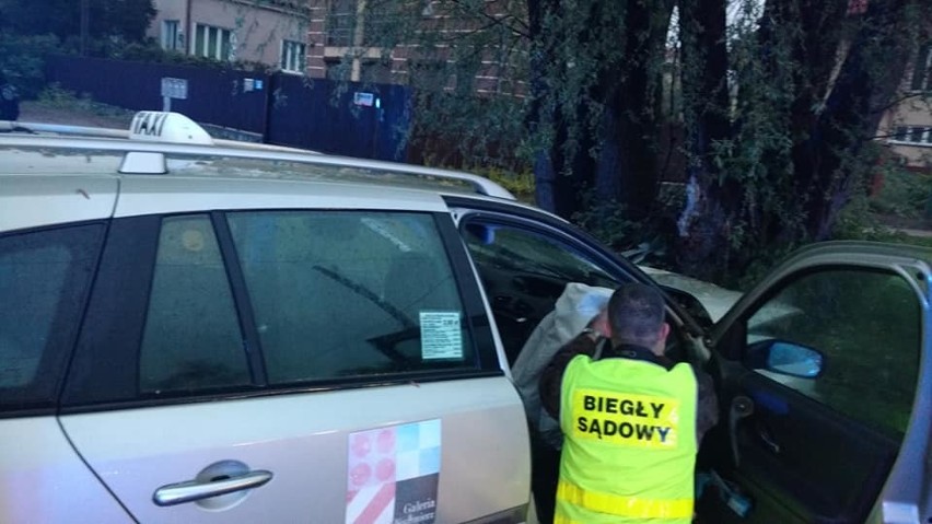 Kraków. Wypadek taksówki. Zginął kierowca, pasażer ranny