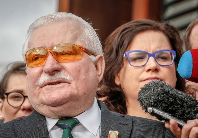 31.08.2018 gdansk.  plac solidarnosci.   38. rocznica podpisania porozumien sierpniowych.  nz. lech walesa, ewa lieder fot. karolina misztal / polska press/dziennik baltycki