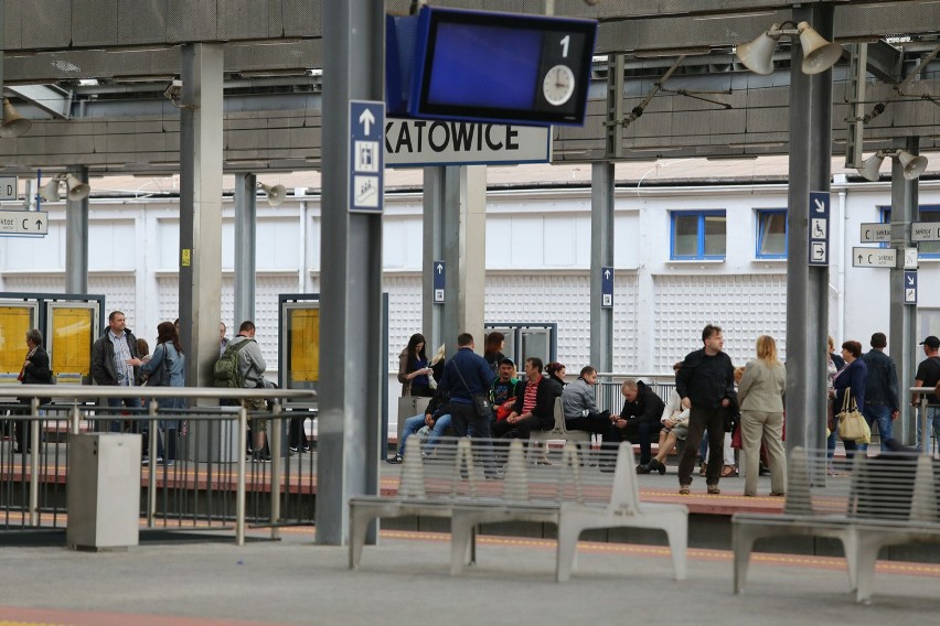 Awaria pociągu Kolei Śląskich spowodowała ogromne opóźnienia
