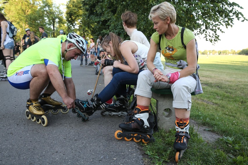 Kraków, Rolki i My. Przejazd pod hasłem "Wakacje z Rolkami" [ZDJĘCIA UCZESTNIKÓW] 