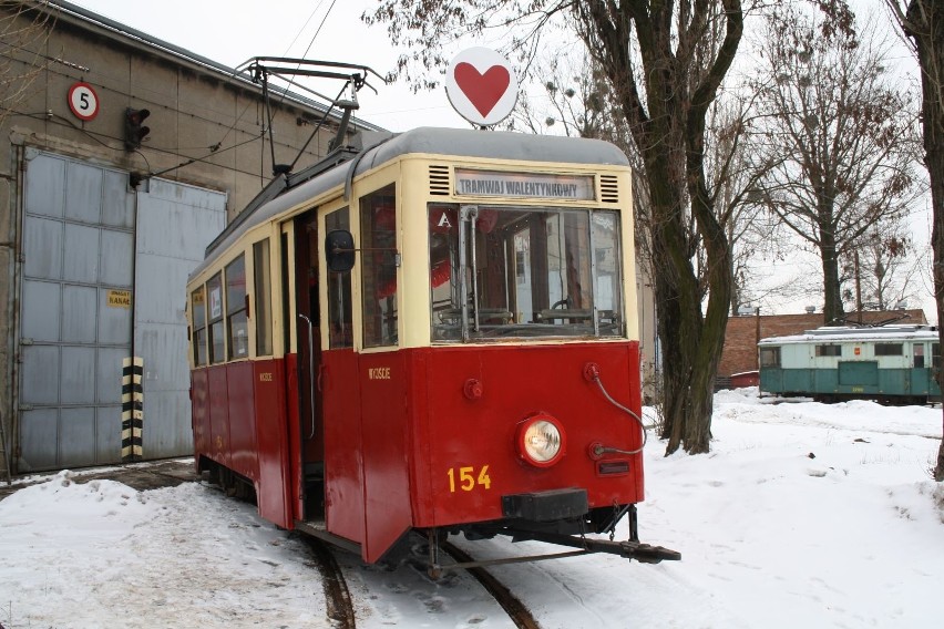 Walentynki 2017 w Łodzi. Tramwaj miłości wyruszy na ulice miasta [ZDJĘCIA]