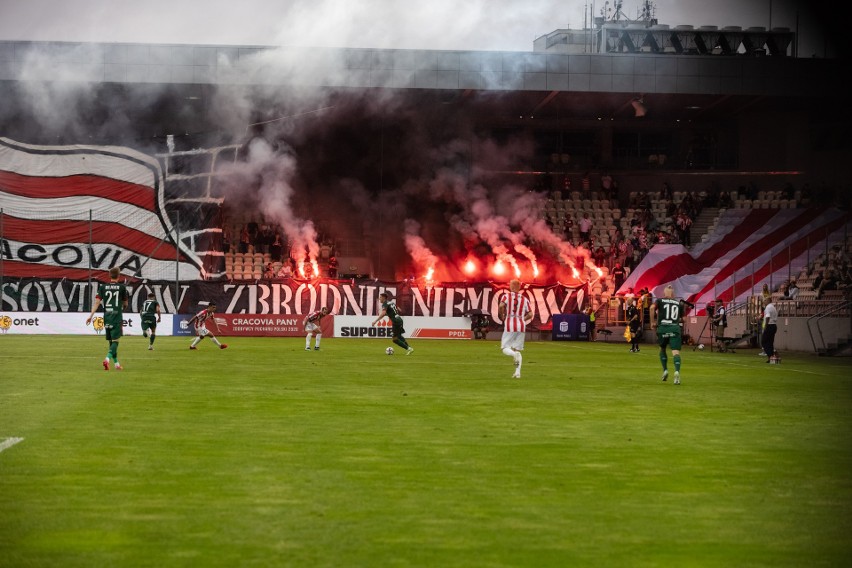 Kibice Cracovii zrobili patriotyczną oprawę