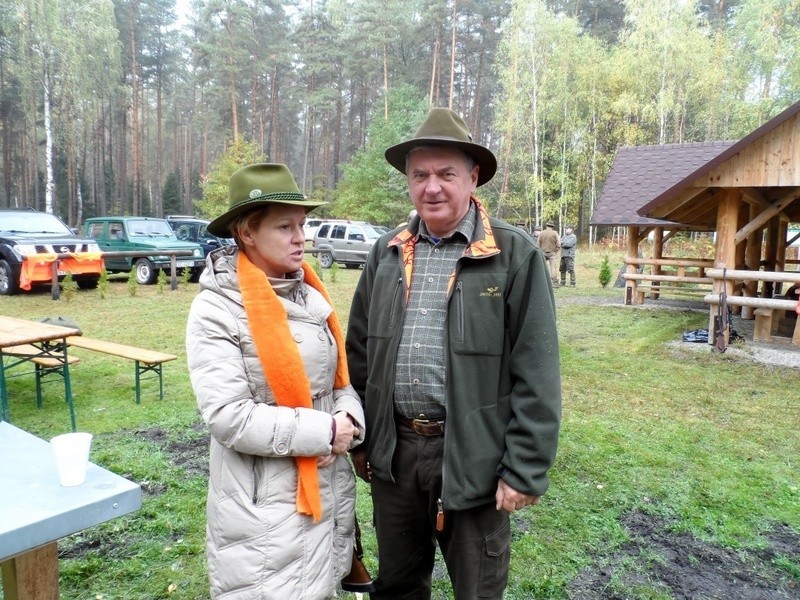 17 Dian polowało na grubą zwierzynę w Koścmidrach, w...