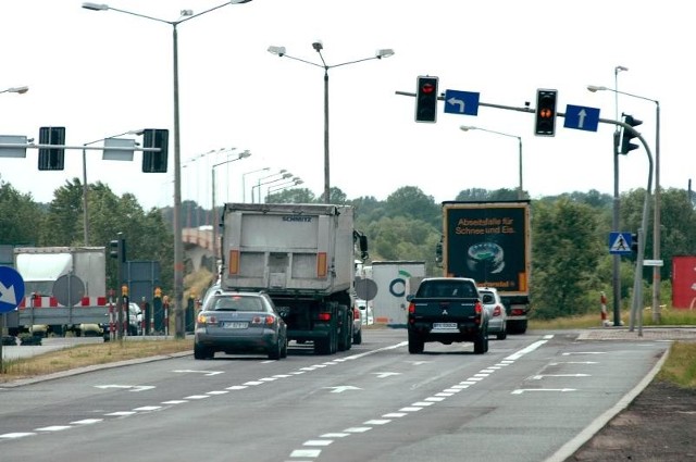 Budowa węzła pozwoli odkorkować skrzyżowanie ulic Sobieskiego-Budowlanych z obwodnicą. Na razie jednak inwestycja nie może wystartować i wątpliwe jest, aby skończyła się we wrześniu 2013 r.