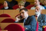 Radny Szczudło zarobił 421 tys. zł, a Janczyło nie złożył oświadczenia