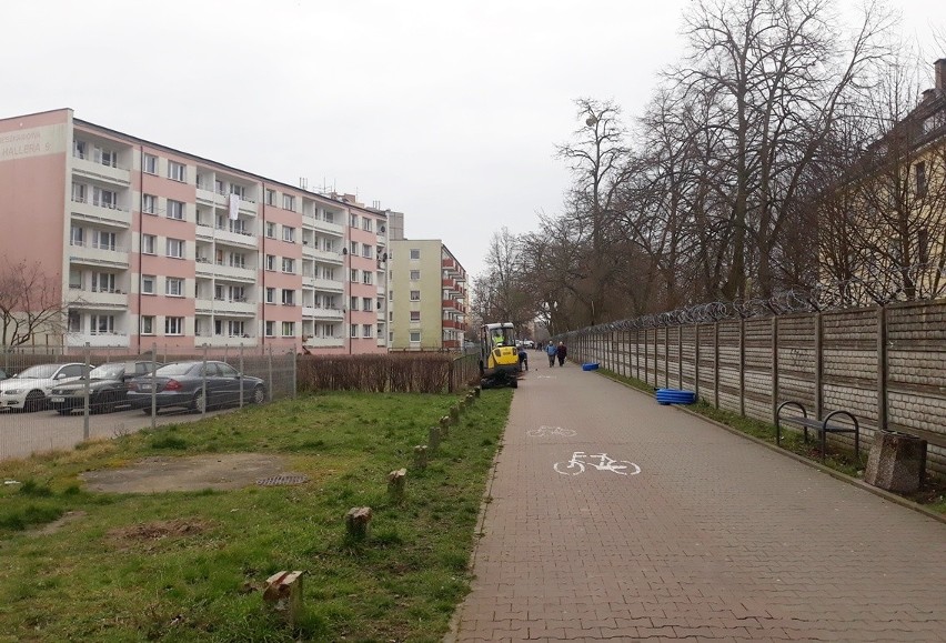 Oświetlenie będzie na drodze wzdłuż osiedla Hallera,...