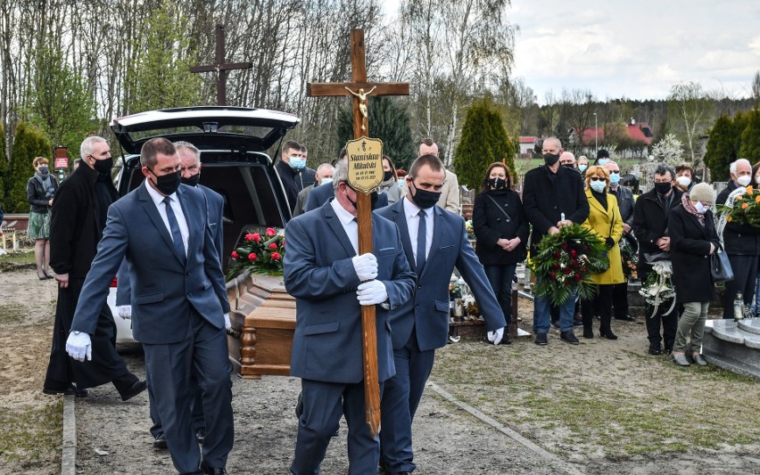 W czwartek 6 maja mieszkańcy gminy Osielsko pożegnali...