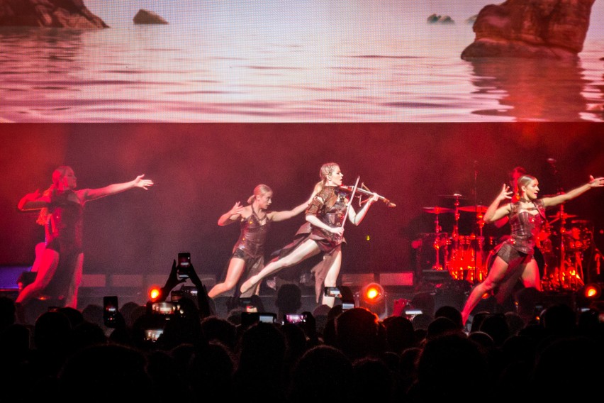 Kraków. Gwiazda muzyki Lindsey Stirling wystąpiła w Tauron Arenie [ZDJĘCIA]