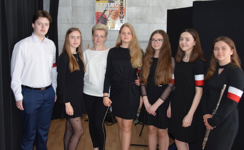 Uczniowie ze Stadnickiej Woli koncertem podziękowali seniorom za ich wsparcie w akcjach charytatywnych [ZDJĘCIA]   