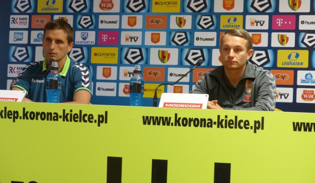 Trener Marcin Brosz i Łukasz Sierpina uczestniczyli w konferencji przed meczem z Termalicą. 