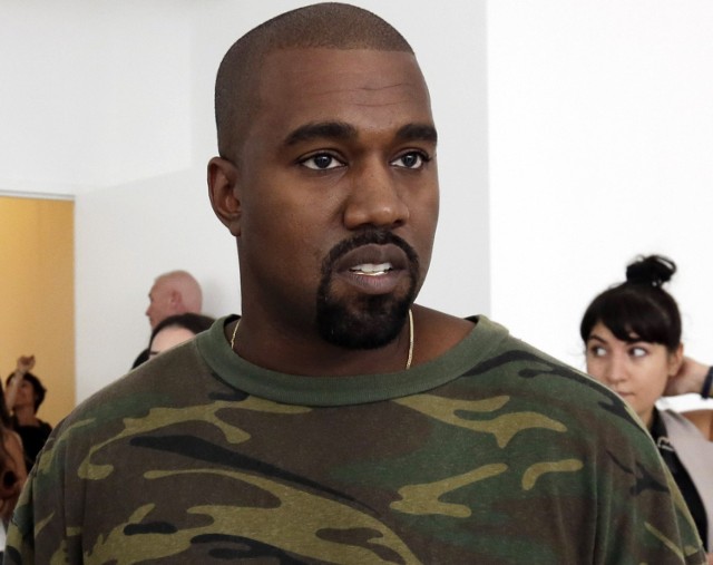 Raper Kanye West na New York Fashion Week 10 września 2015r.