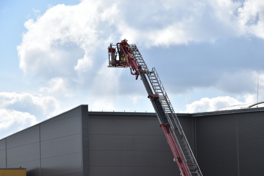 Ćwiczenia strażackie w jednym z zakładów produkcyjnych w...