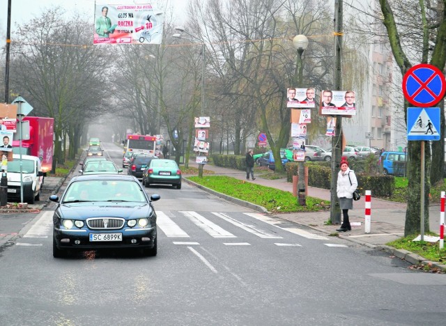 Budowa ronda przy ulicy Kiedrzyńskiej znacznie poprawi bezpieczeństwo. Budowa potrwa do połowy grudnia