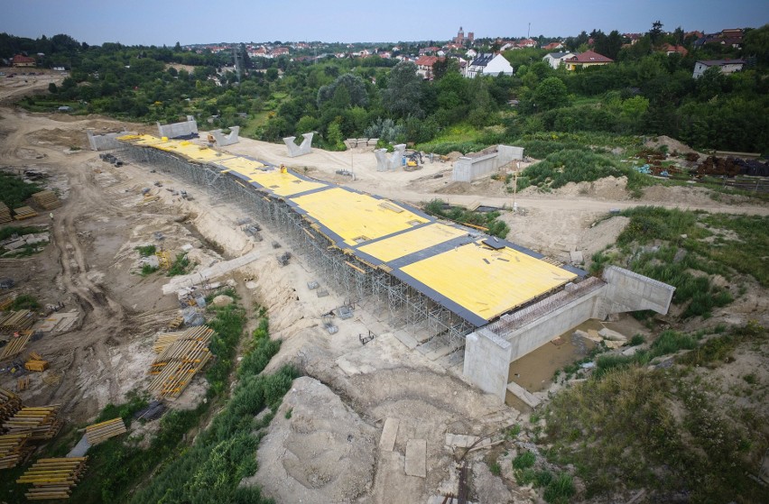 Przedłużenie Bohaterów Monte Cassino w Lublinie. Z wizytą na wielkim placu budowy (ZDJĘCIA Z DRONA) 