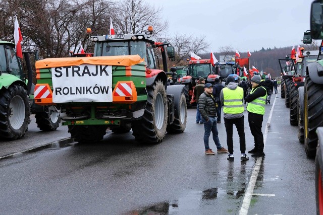 Rolnicy protestują już od lutego.