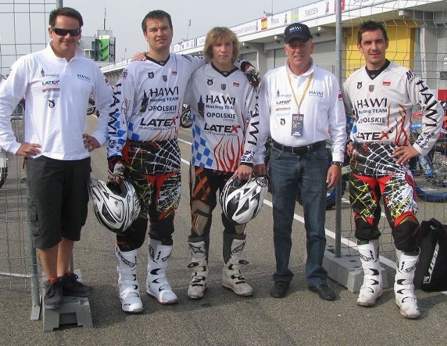 Opolska ekipa, od lewej: Marcin Kraczkowski (mechanik), Błażej Gazda, Jakub Kucharski, Andrzej Hawryluk (team manager), Marcin Małek.