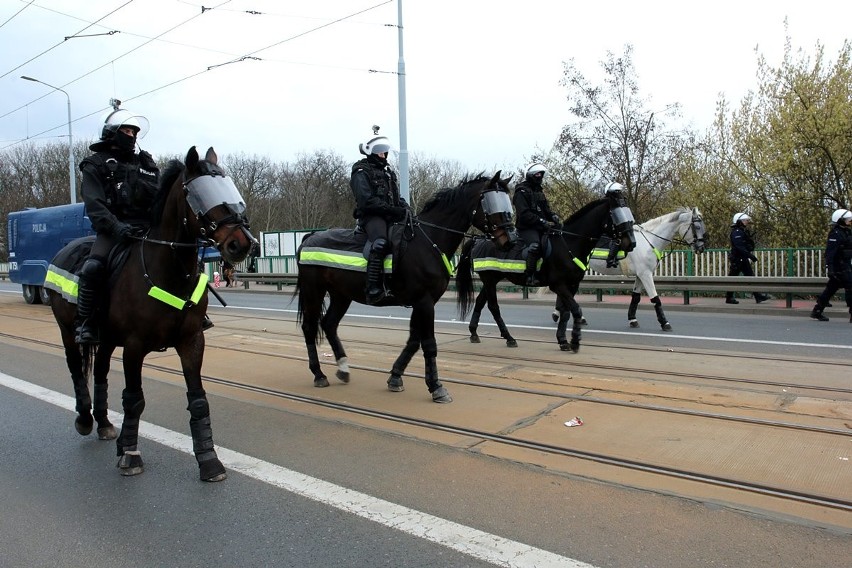 Kibice z Warszawy dotarli do Szczecina około godz. 16.30